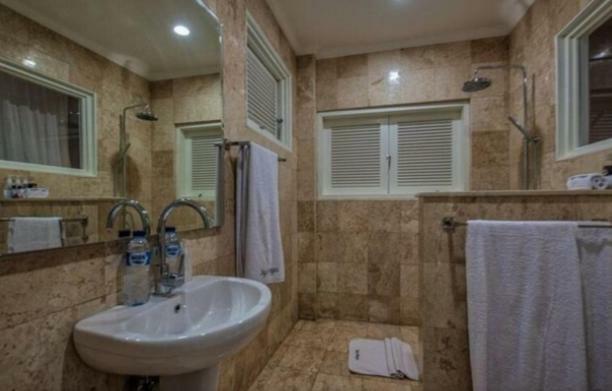 Bayu Cottages อาเม็ด ภายนอก รูปภาพ